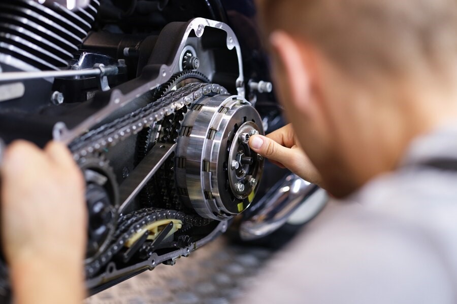 Understanding the Clutch System: Its Role and Importance